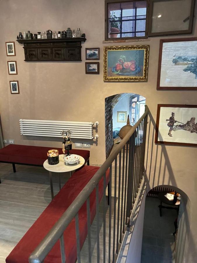 Borgo Di Beppe E Gloria Suite Сан-Джованни-Вальдарно Экстерьер фото