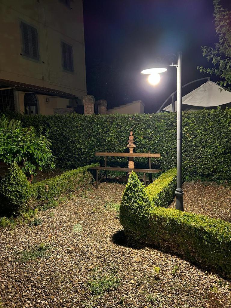 Borgo Di Beppe E Gloria Suite Сан-Джованни-Вальдарно Экстерьер фото