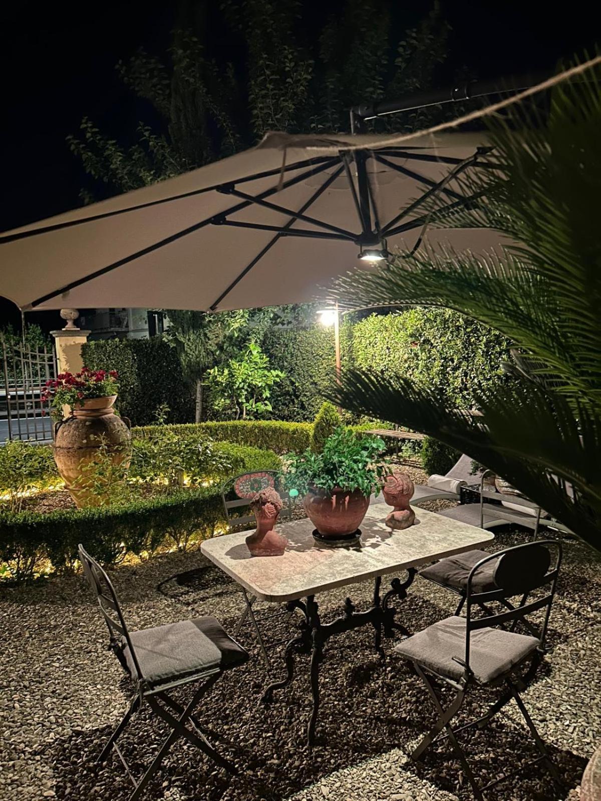 Borgo Di Beppe E Gloria Suite Сан-Джованни-Вальдарно Экстерьер фото